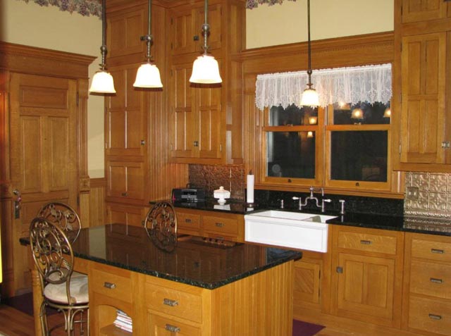 Dietrich Victorian Kitchen